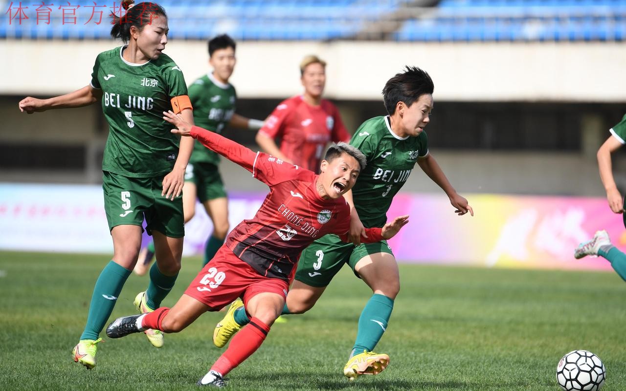 2018赛季女超联赛第十轮：一骑当先！大连权健3-1武汉江大拉开积分差距